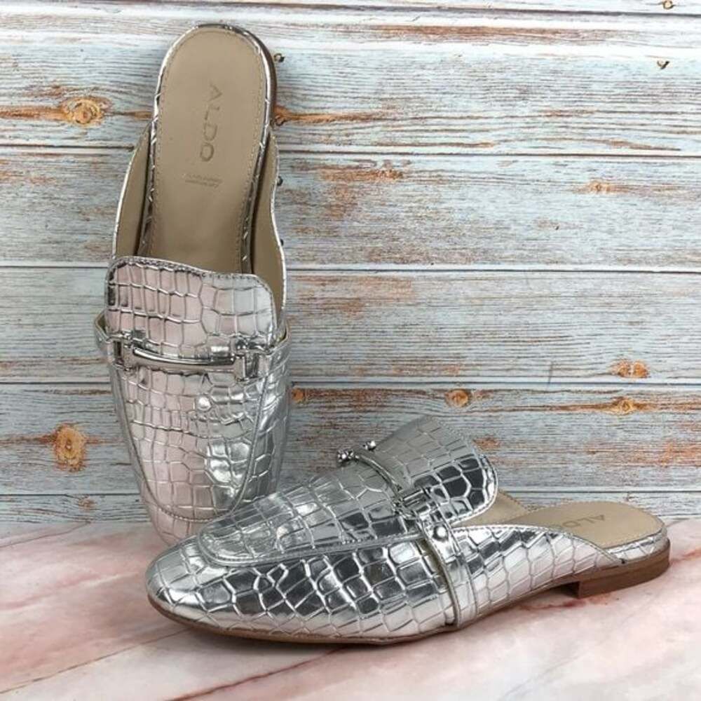 Aldo Dabrylla Crocodile Embossed Leather Mule in Mirrored Silver - EUC